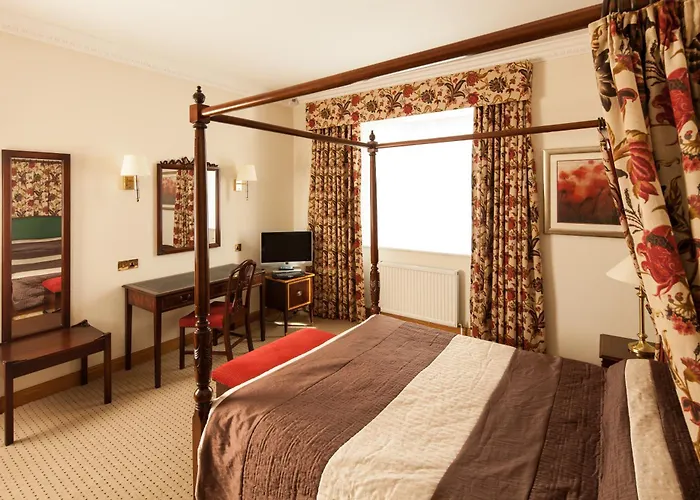 Mercure Fairfield Manor 4*