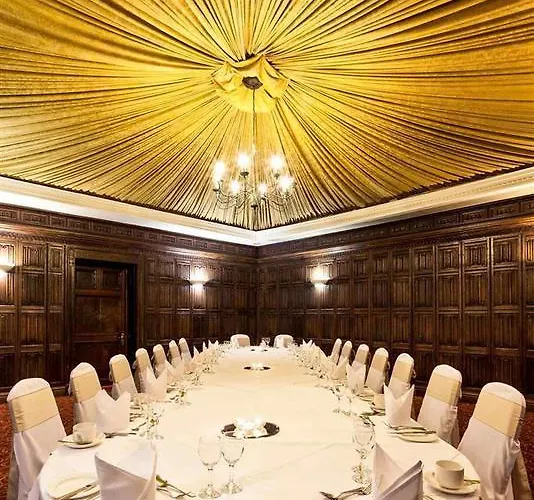 Hotel Mercure Fairfield Manor 4*