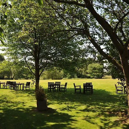 Mercure Fairfield Manor 4*