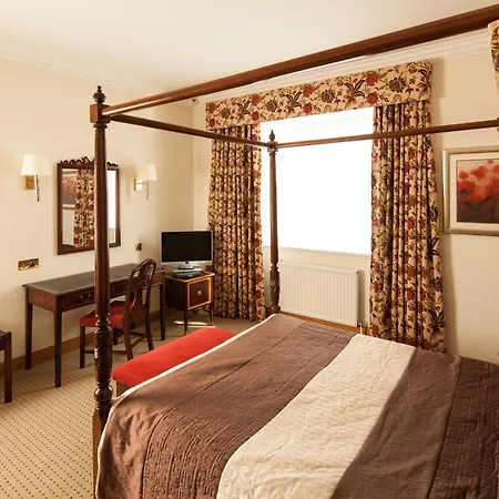 Mercure Fairfield Manor 4*