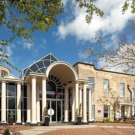 Mercure Fairfield Manor Szálloda 4*
