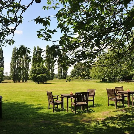 Mercure Fairfield Manor 4*