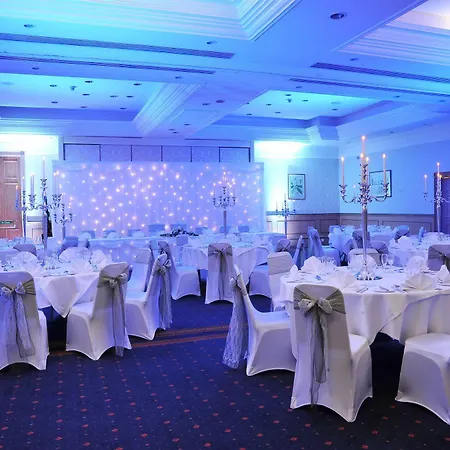 Отель Mercure Fairfield Manor