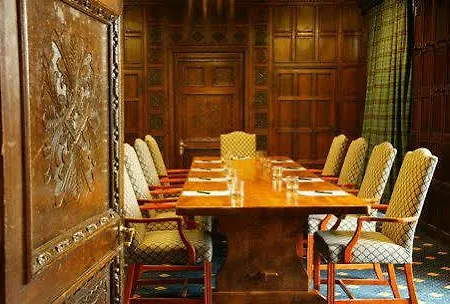 Mercure Fairfield Manor Hotel 4*