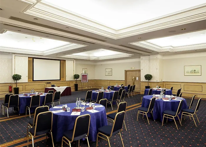 호텔 Mercure Fairfield Manor 4*