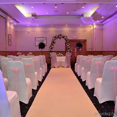 Mercure Fairfield Manor يورك
