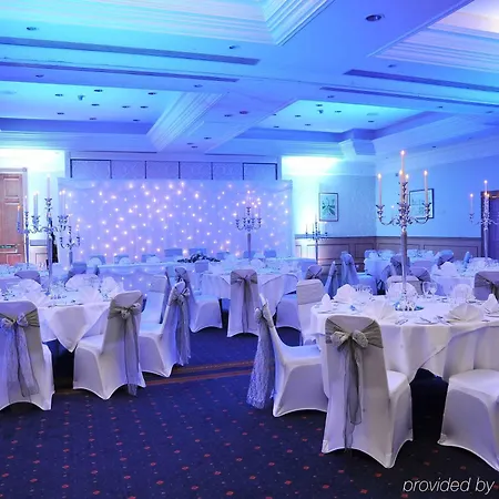 فندق Mercure Fairfield Manor 4*