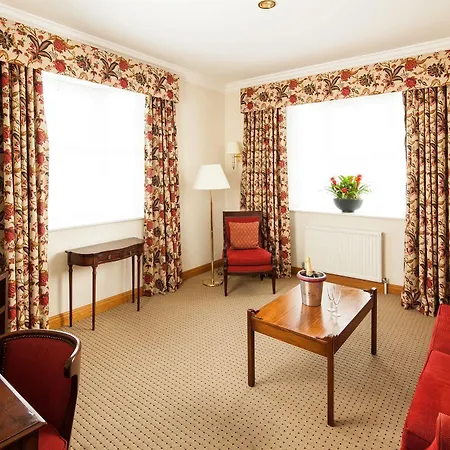 Mercure Fairfield Manor 4*