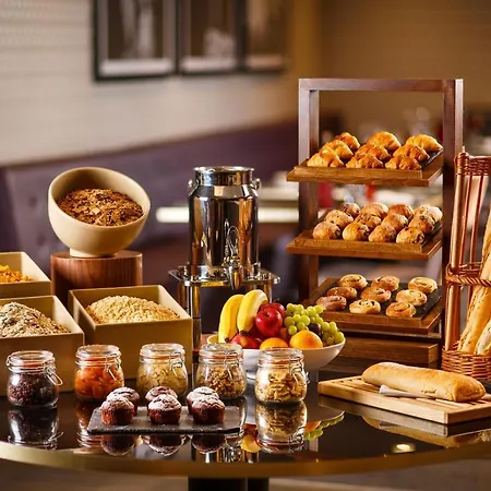 Mercure Fairfield Manor 4*