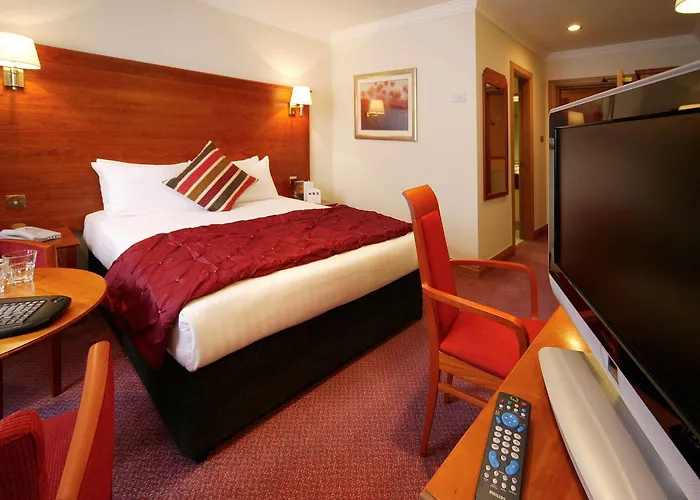 Hotel Mercure Fairfield Manor 4*